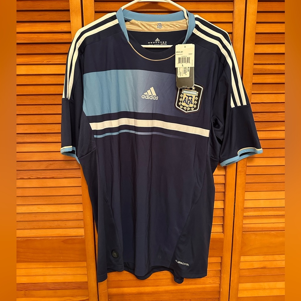 NWT argentina soccer jersey